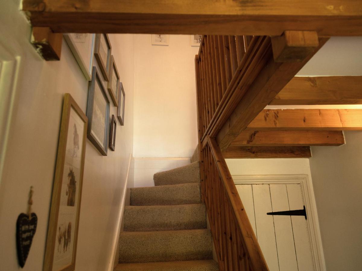 Grafog Farm Cottage Groeslon Kültér fotó