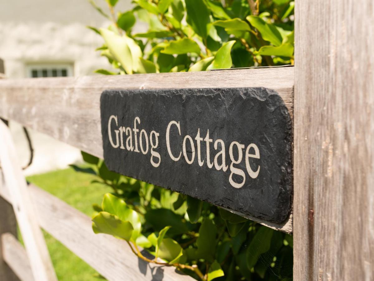 Grafog Farm Cottage Groeslon Kültér fotó